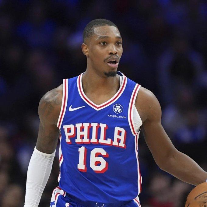 朗尼沃克与丹佛掘金签下一份330万的底薪合同nba休赛季