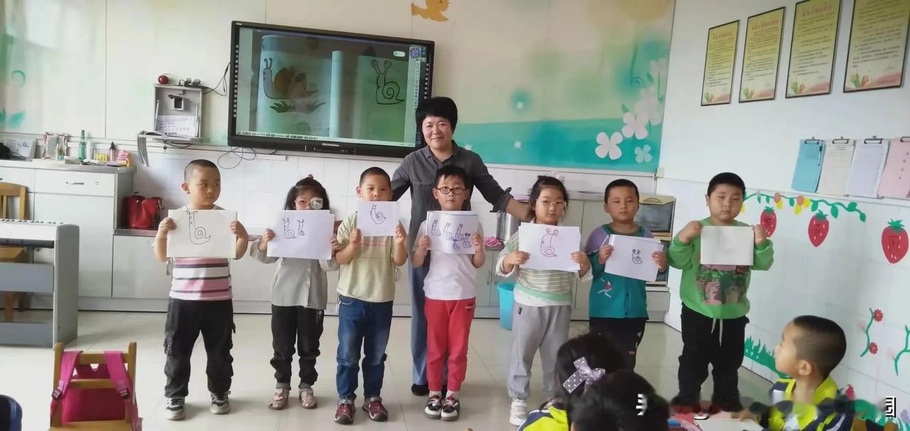 教育是爱的共鸣，是心和心的呼应，因为爱孩子，所以我们激情四射点击链接直接打开