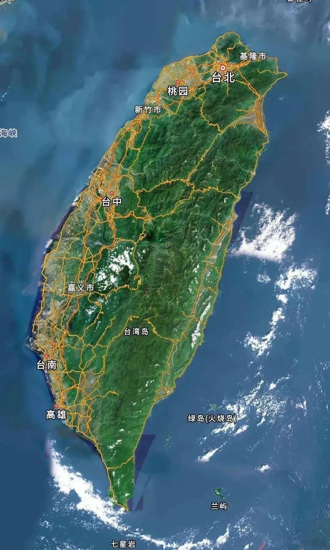 台湾的地形以山地、丘陵为主，未来我国海军军港适合建设在哪里呢？台湾虽然大部分地区