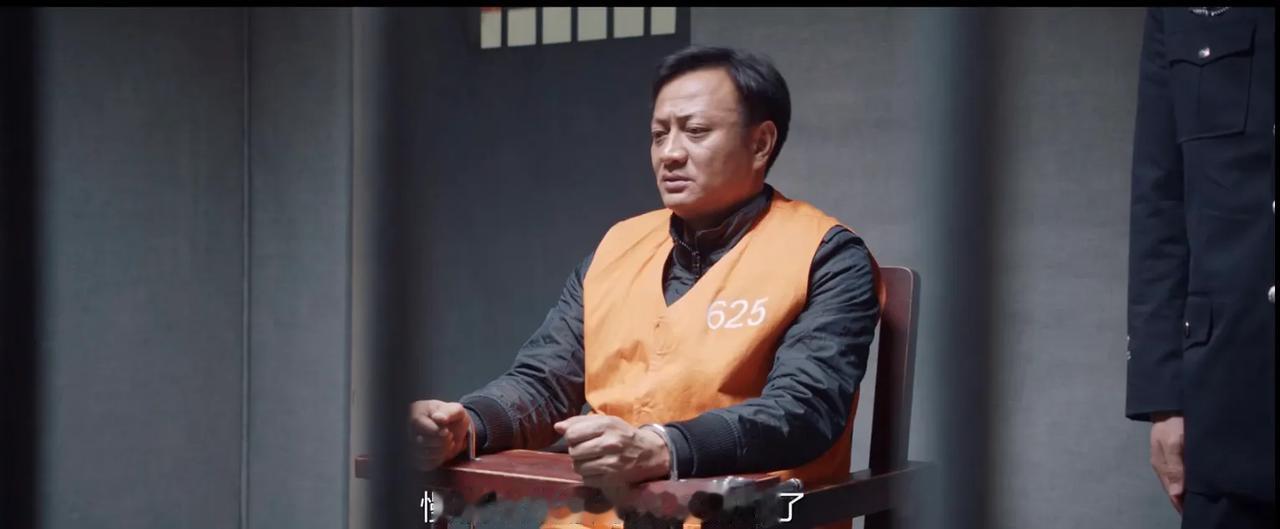 我是刑警——为了两千块钱，杀了五口人，他后来还能当上城管局局长，如果没有这件事，