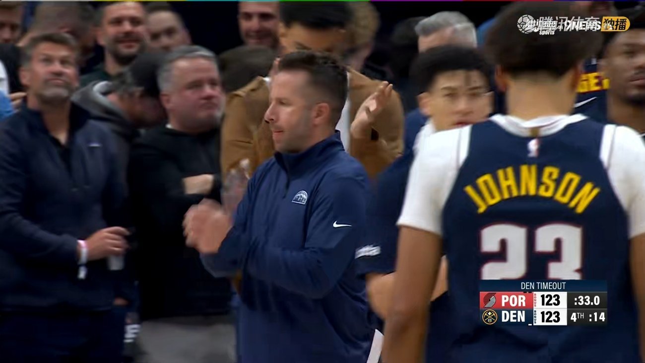 掘金追平了！末节抹平了18分分差。开拓者vs掘金