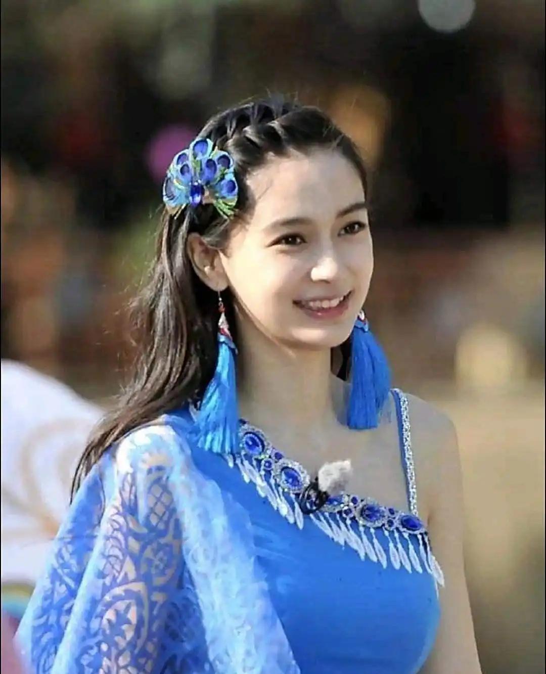 杨颖真实的身材和颜值，美得毫不费力！ 