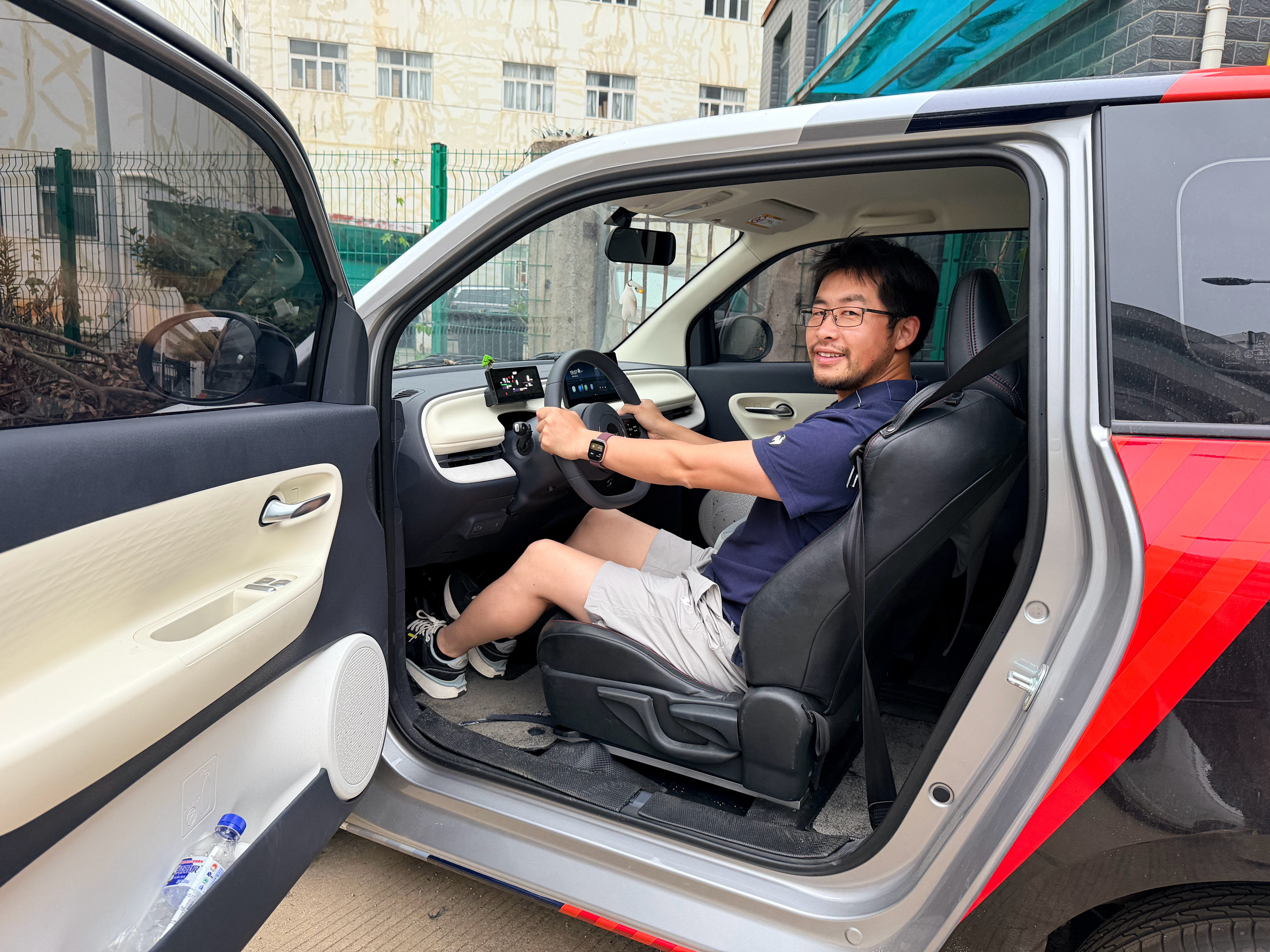 开心🥳疯狂小老鼠埃尚a100c 人机全部改好节假日期间给大家拍一下车子现在开着