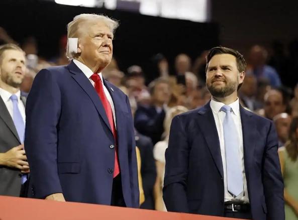 最近美国政坛快乱套了，特朗普连续多日减少公开露面，社交账号动态风格突变，各种“病