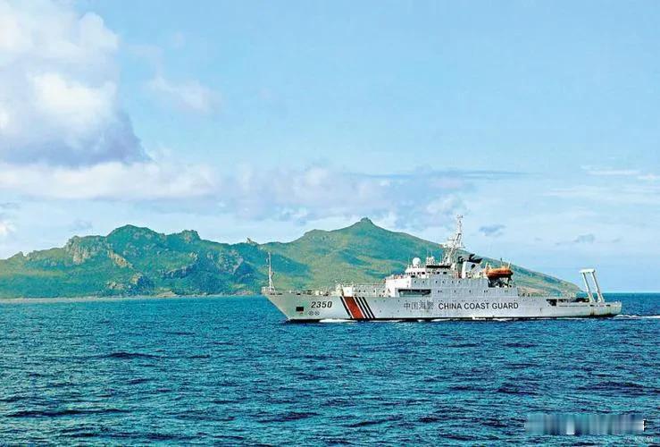 今年第28次，日本表态！
来自日本防卫省最新消息，两艘中国海警船在16日凌晨4点