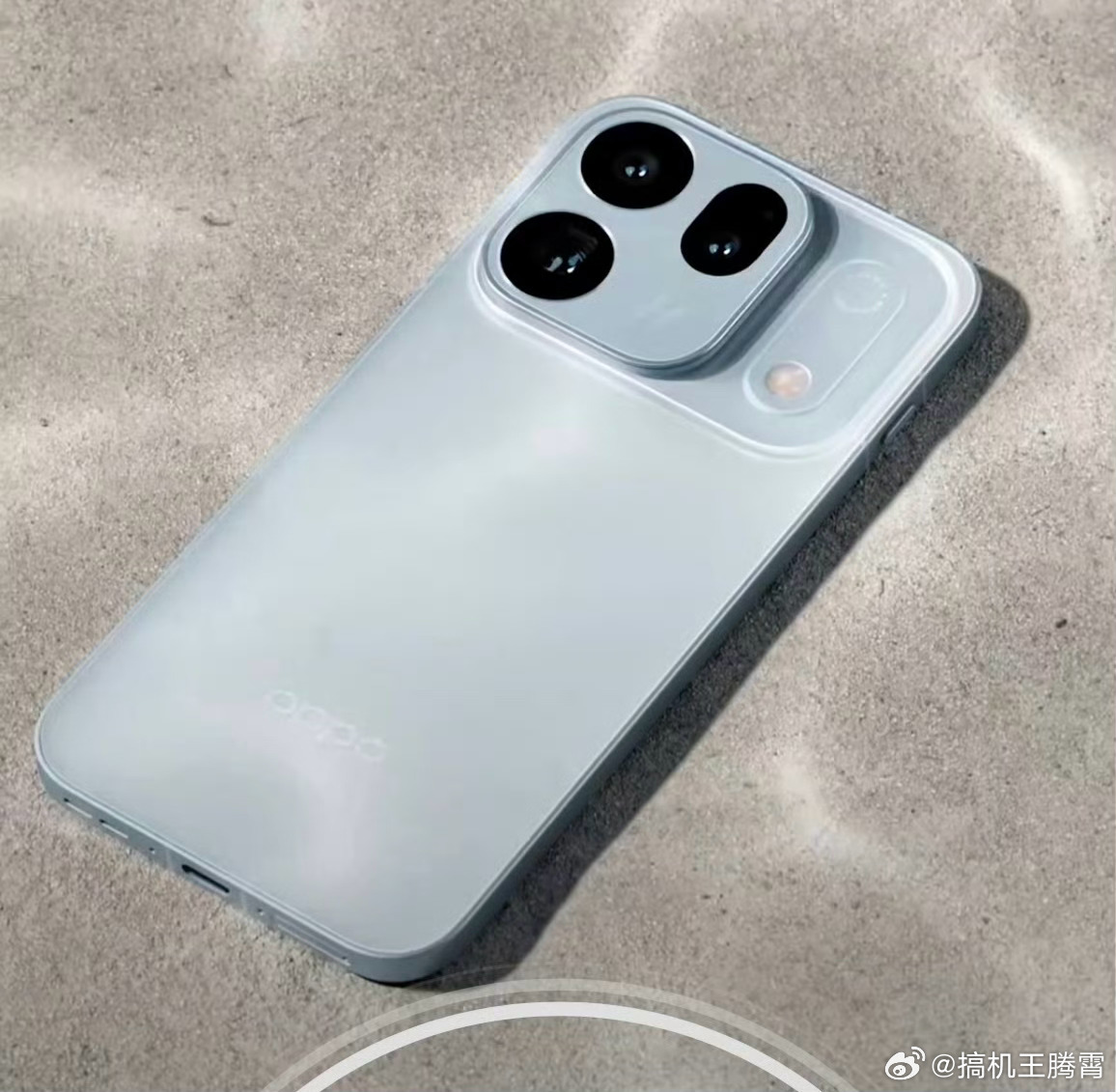 OPPO FindX10外观设计 新机就长这样，你们觉得这颜值怎样？和iPhon