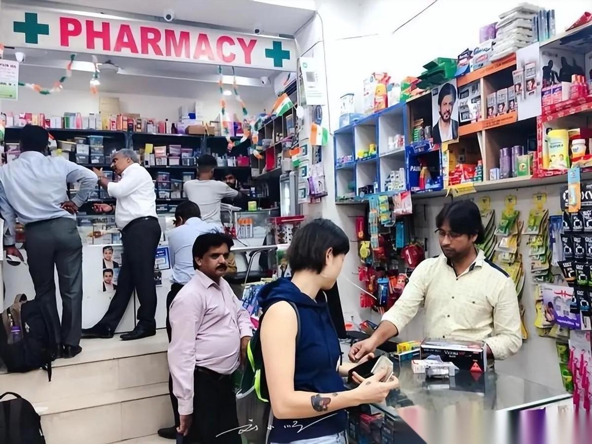 印度用人民币买俄罗斯石油，这笔钱是从哪来的？其实，印度不光有钱买俄罗斯石油，还能