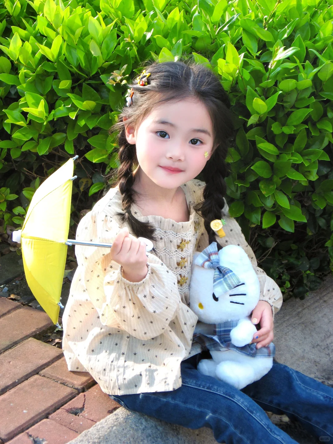 女孩子真的好可爱～