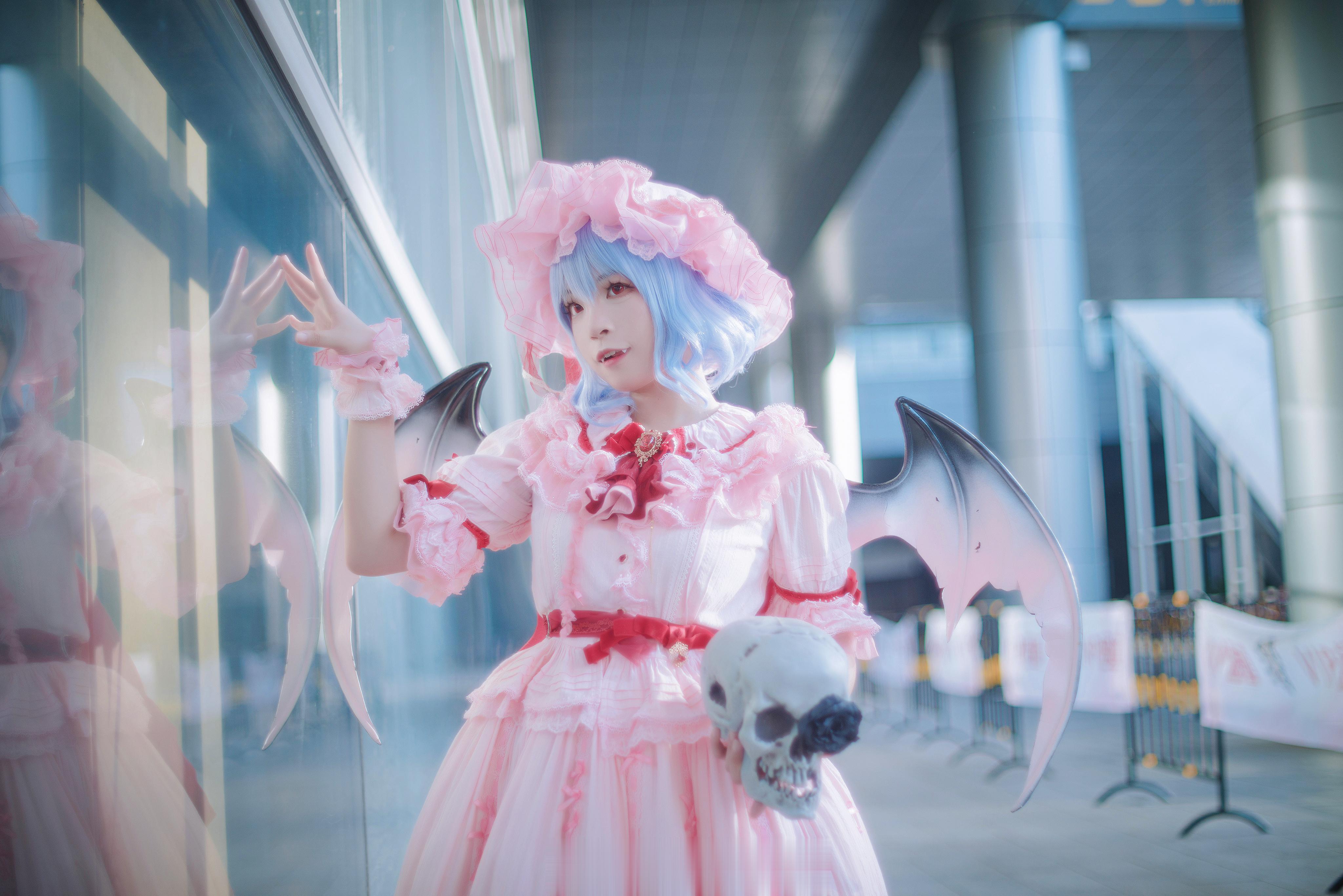 #东方project[超话]##蕾米莉亚·斯卡雷特# 🦇让我也吸一口——📷?
