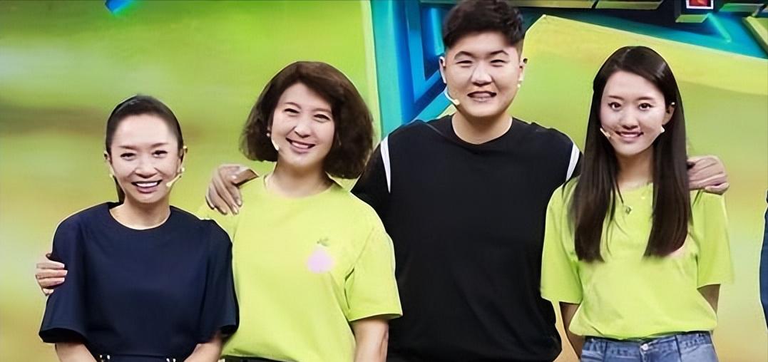 闫学晶与徐梦迪：
一场靠资源维系的婆媳博弈！


闫学晶的婆媳关系，
说白了是冷