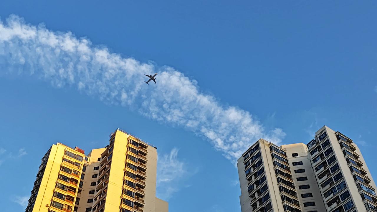 随手拍一张天空照今天，深圳的天空，羡慕不羡慕。