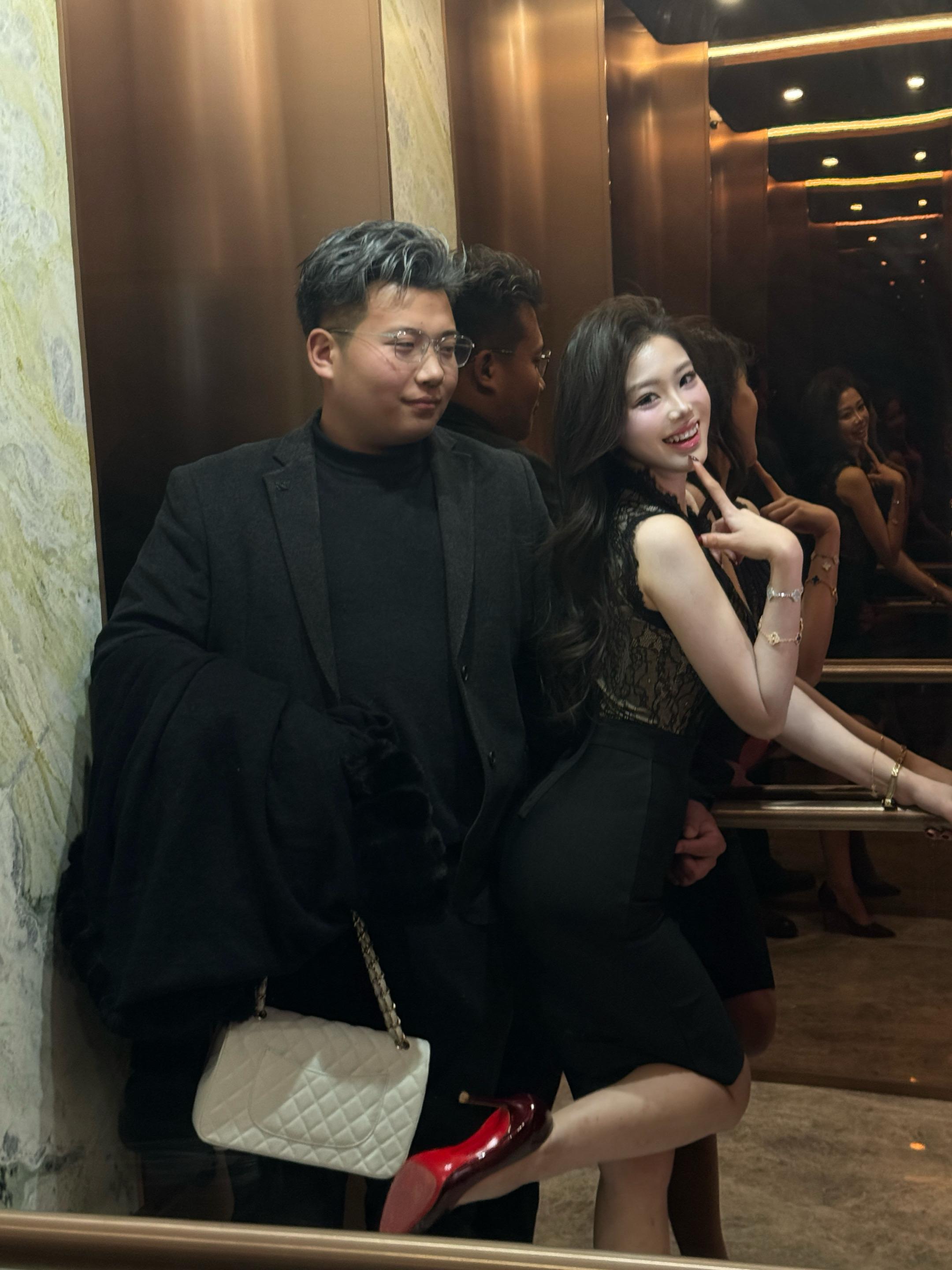 “长得漂亮不能当饭吃 钱不是万能的 这两句话是我听过最荒谬的”