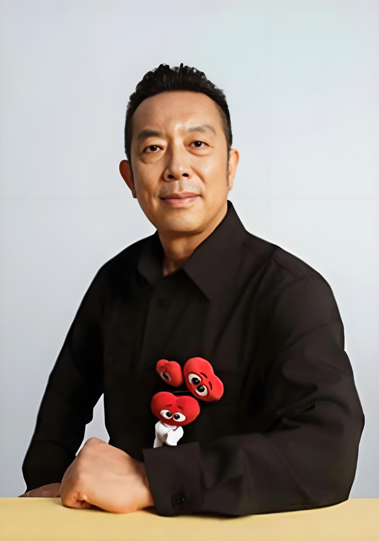 贾国龙能不能直播厨师炒菜？大火框框一顿炒！然后找几十个媒体试吃？？他真的不用直播