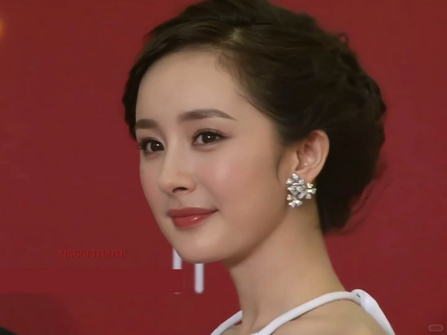 杨幂  我女的26岁，好震撼的美貌！