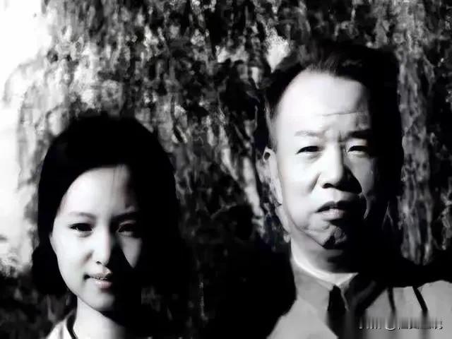 1974年，一个叫王季迟的女兵请假回家奔丧。政委拿起假条一看，脑袋嗡的一下。亲属