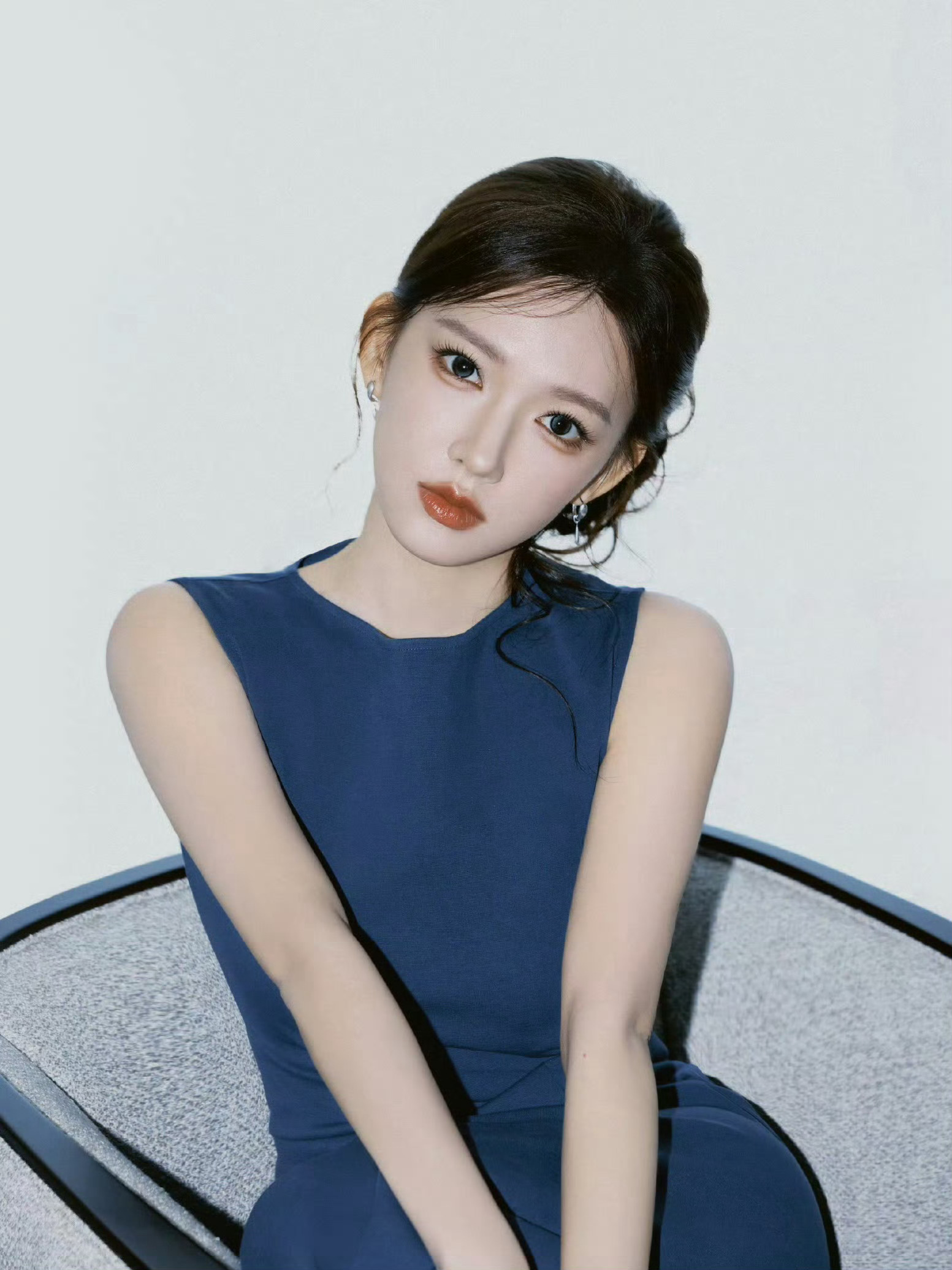 程潇王霏霏首尔cos大秀韩文采访再度回到韩国，真的是王者回归了程潇王霏霏首尔co