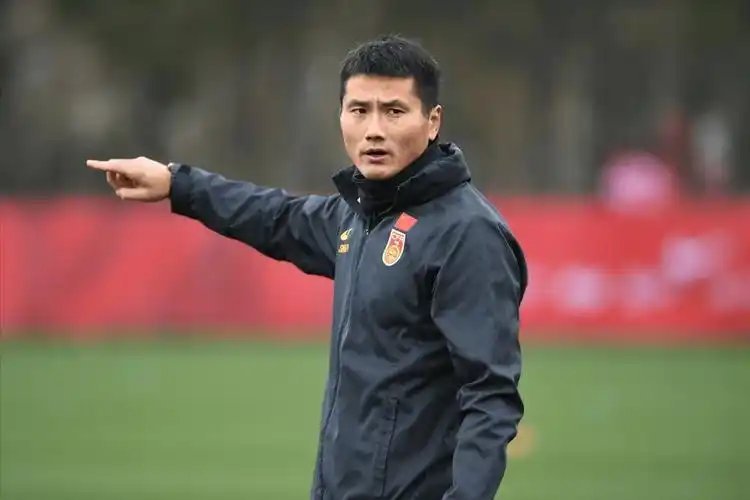 2025年特大体育体坛时政新闻报道：2025年11月5号正式宣布官宣确认邵佳一先