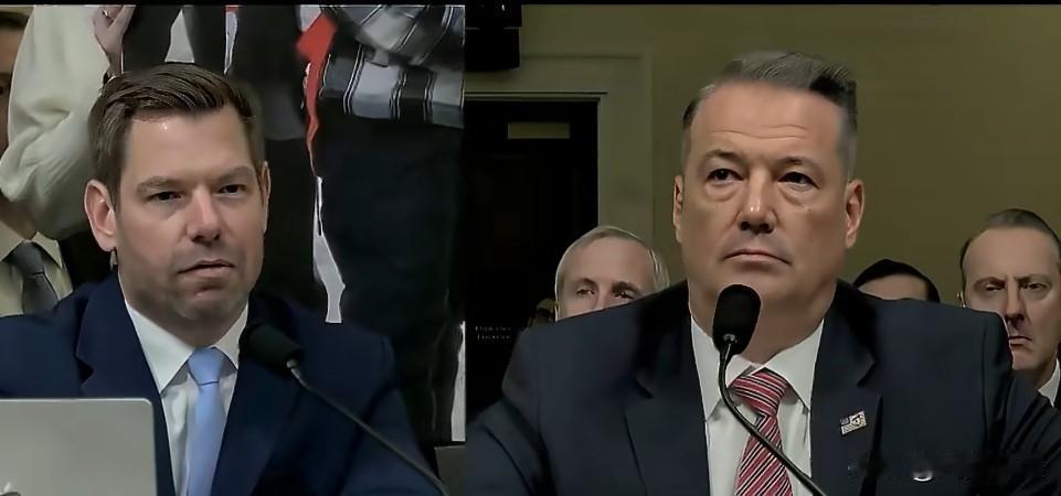 民主党众议员斯沃尔韦尔:“你会辞去ICE的职务吗？”           

I