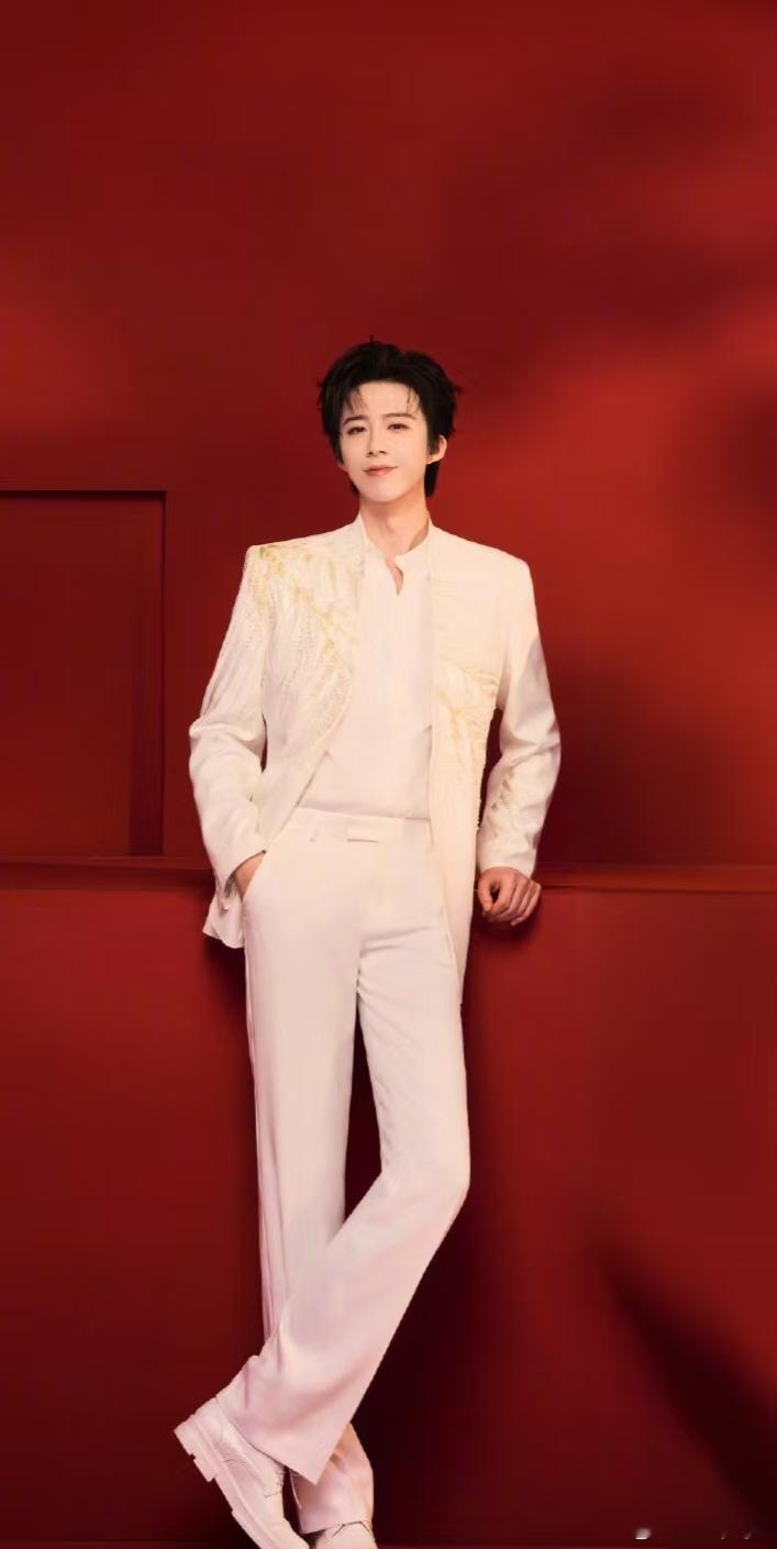 刘宇宁新歌我想 ｜腾讯音乐由你榜｜摩登兄弟晨光里重启热爱，昨日不念，今日不怠。刘