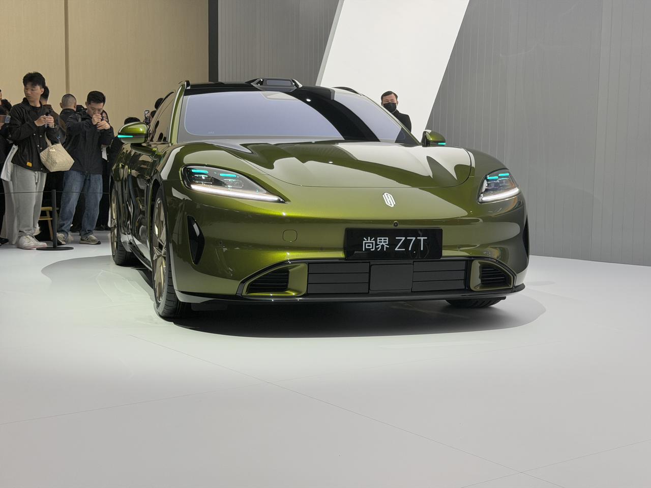 尚界Z7/Z7T开启预定了！
全系标配华为896线激光雷达+乾崑ADS 4.1，