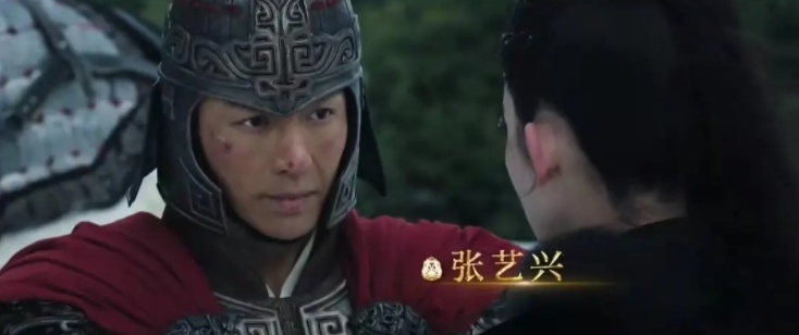 去年《孤注一掷》大爆，孙阳、金晨、王传君都不同程度地出圈了，唯有一番主演张艺兴变