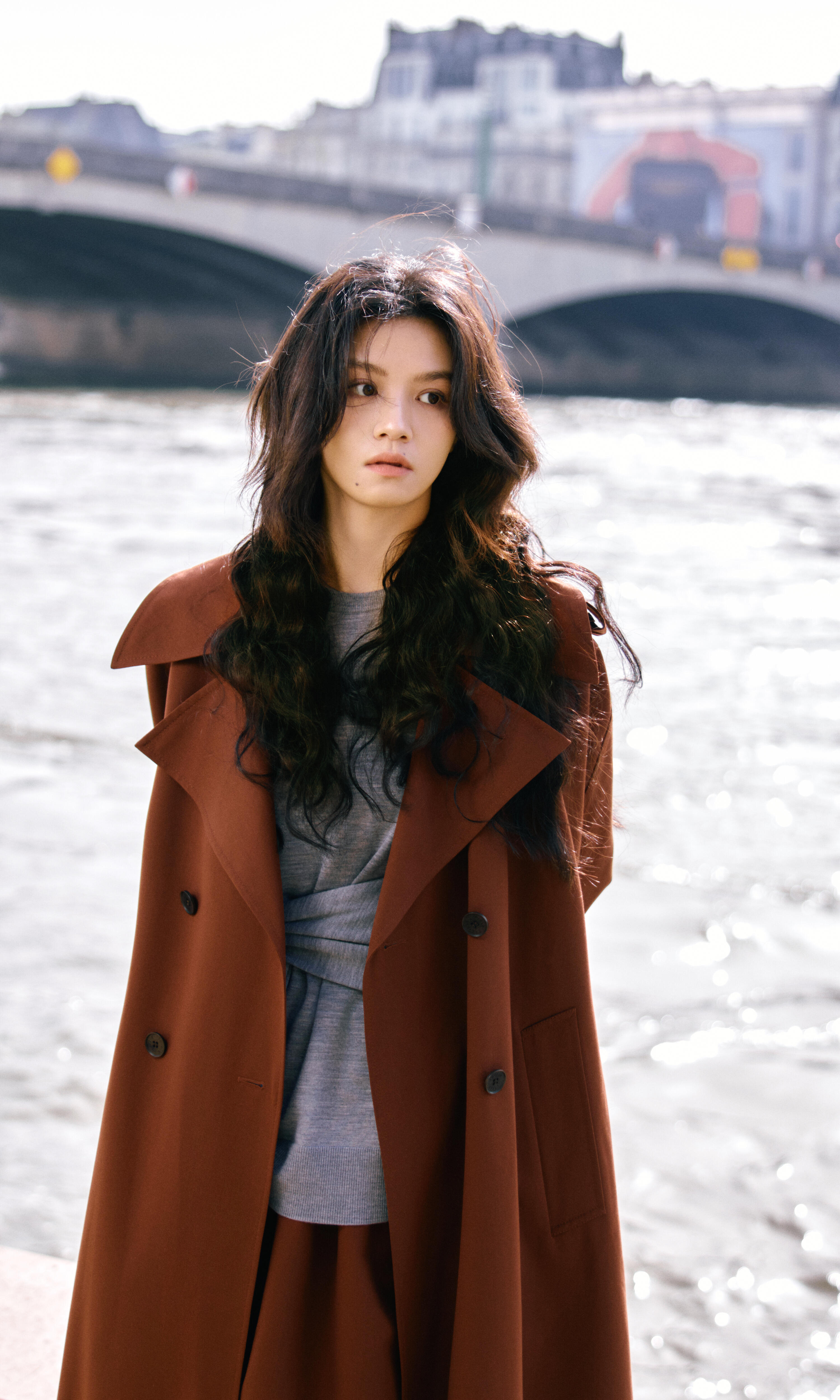 春夏 × ICICLE之禾2026秋冬大秀巴黎杜乐丽花园的春夏，穿着ICICLE