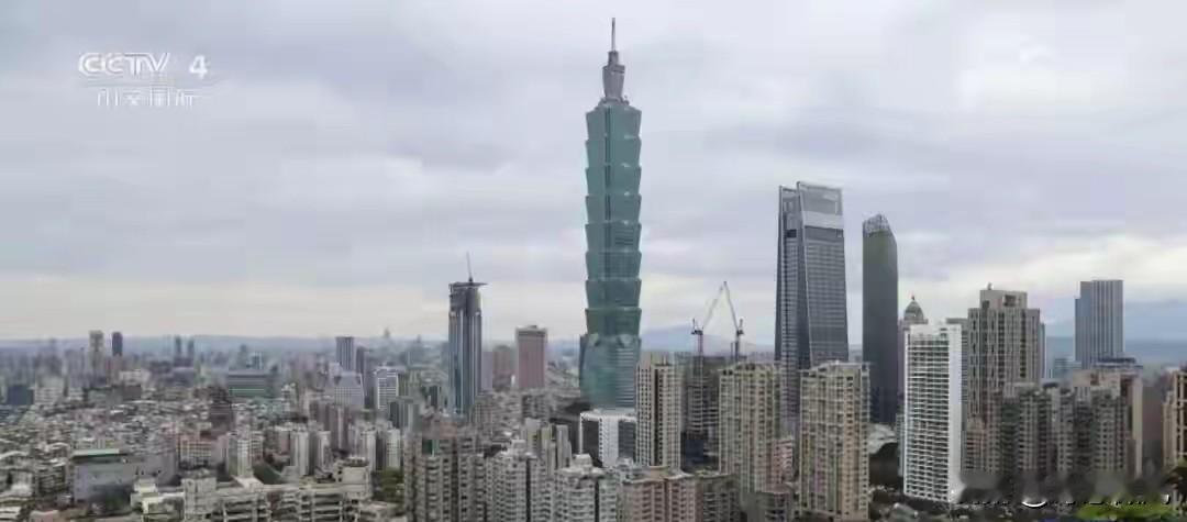 民进党当局慌了？台军加强“防斩首”演训，特战部队被曝已进驻台北市！
 
进驻台北