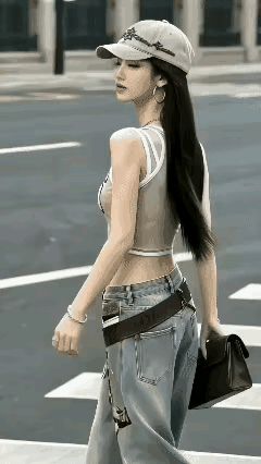 气质和颜值这块，小姐姐可是拿捏的死死的