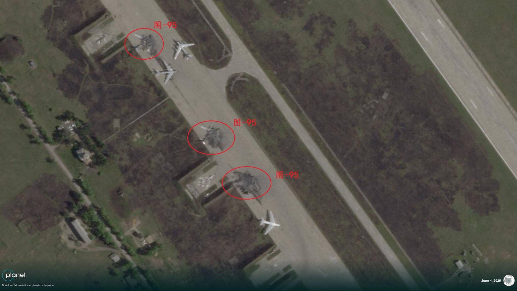烧的干干净净，光学卫星图像证实，俄军别拉亚基地3架图95、4架图22被摧毁！Pl