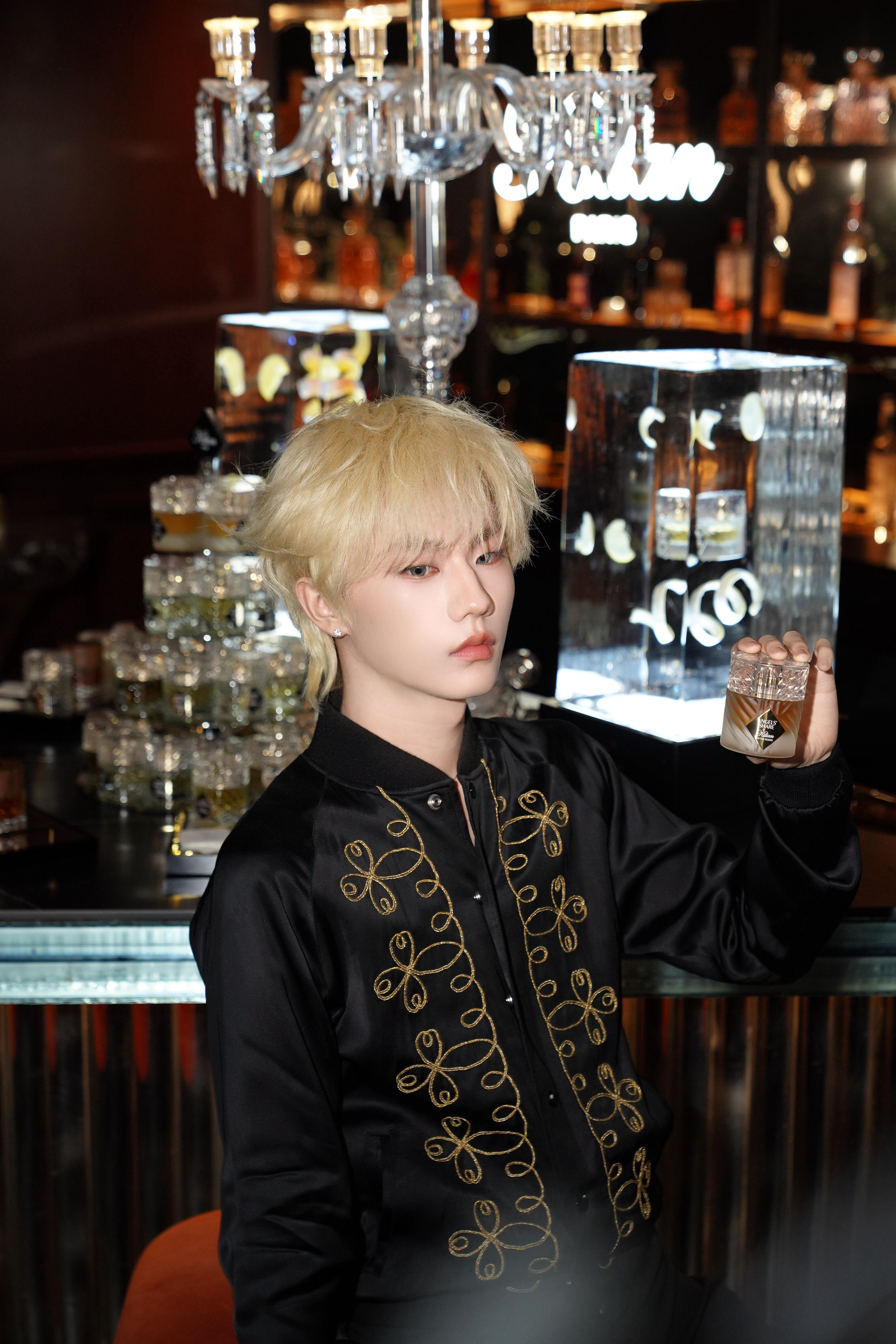 娱乐张子墨redchamber朱栈张子墨redchamber朱栈官宣节奏 张子墨