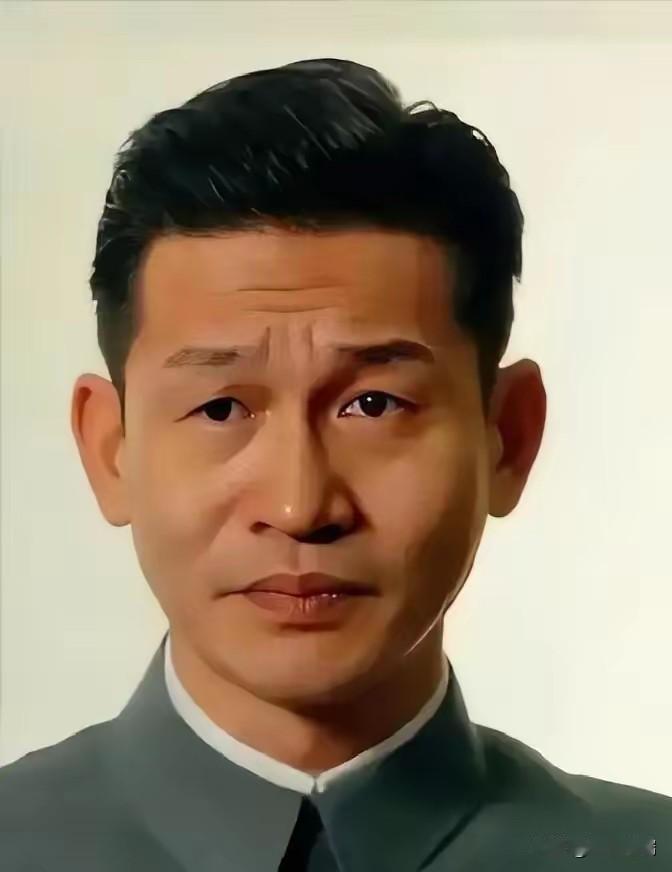万万没想到！
张艺谋两次找同一个人拍戏，第一次男三号没水花，第二次男六号反而火得