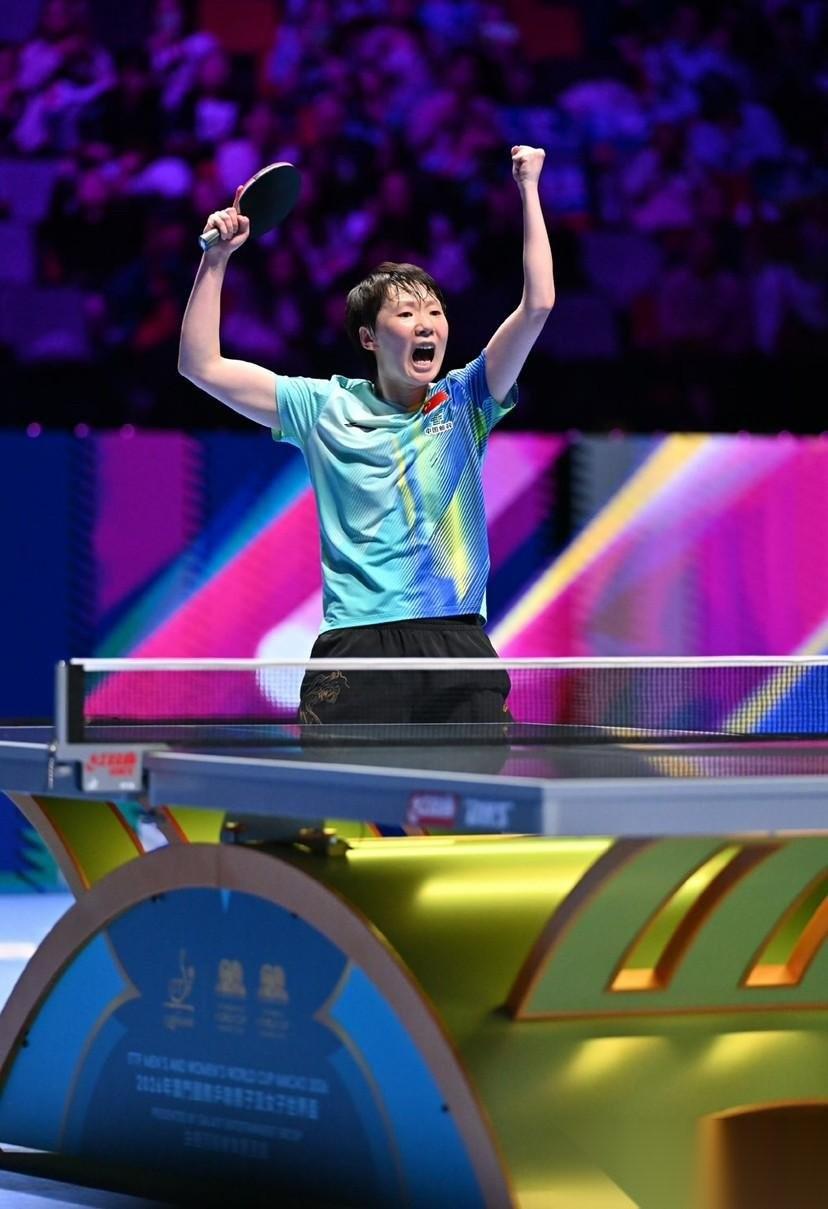 澳门乒乓球世界杯，女单四强产生，越来越有意思了
1、莎莎今天竟然差一点“阴沟翻船