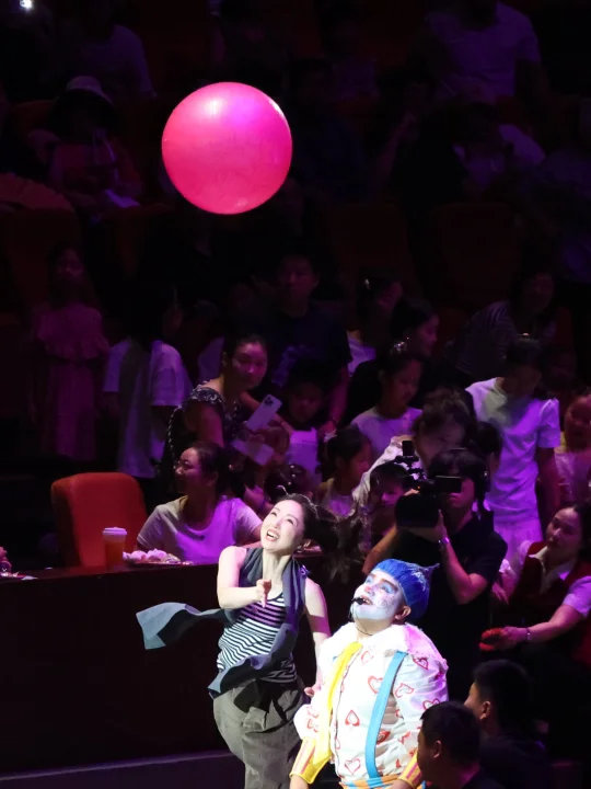 对不住了，董璇老师