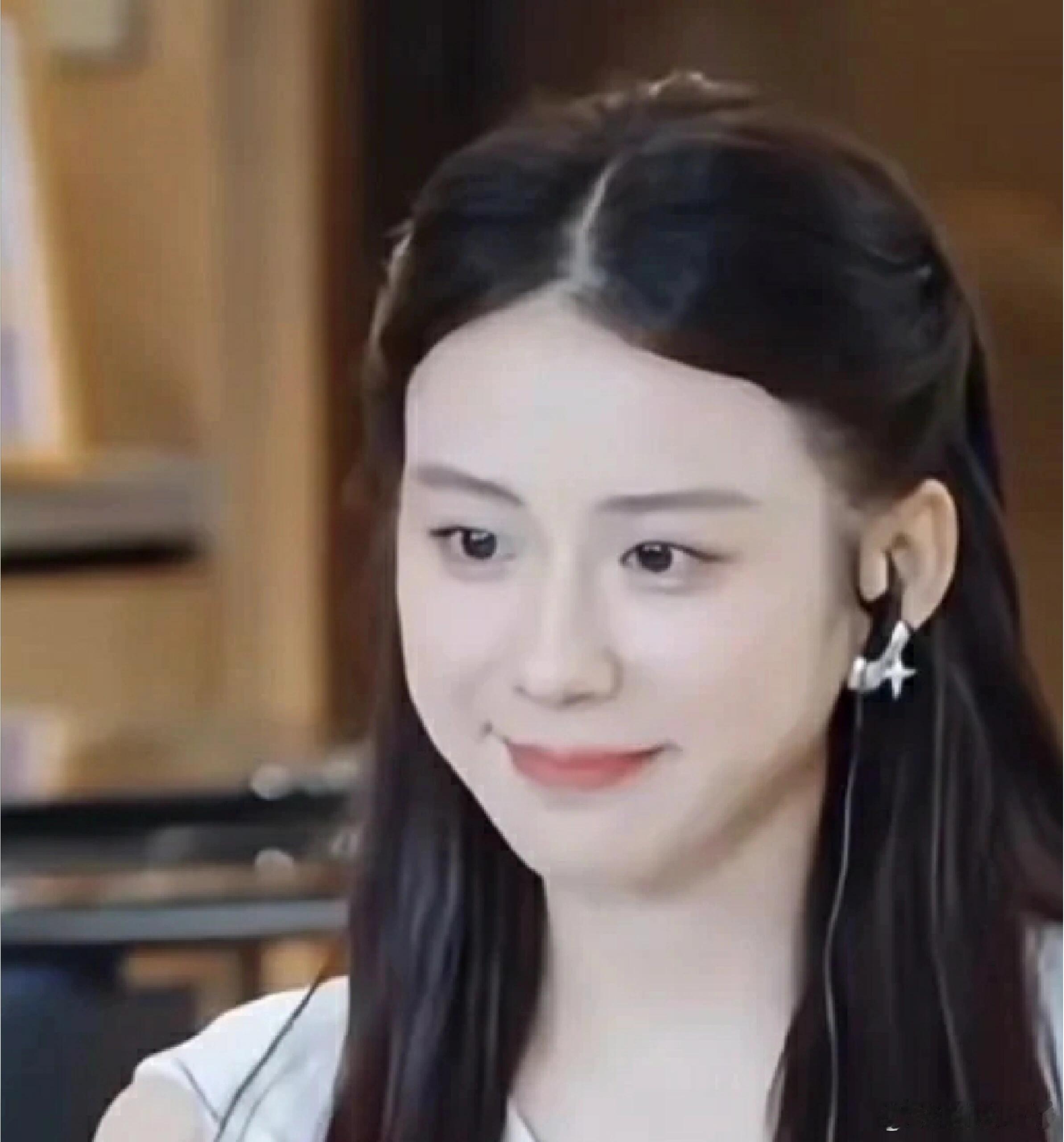 看到最后真觉得她很幸运了还是那句话 二选一被放弃的那个是最幸运的