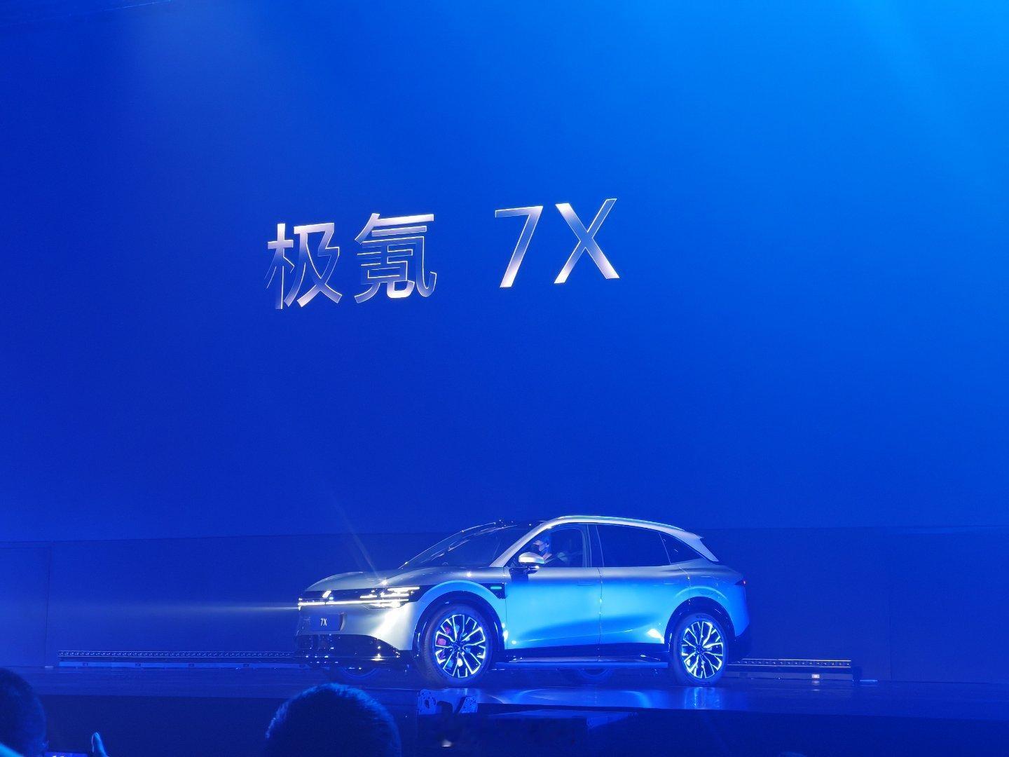 #极氪7X无图NZP提前公测##极氪7X纯电SUV新标杆# 最近体验了一下极氪7