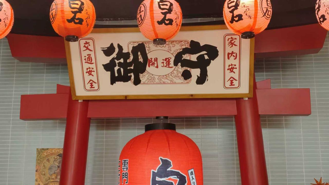 晒图笔记大赛城市的边缘，城市的繁华与热闹，是你的日常还是追求！