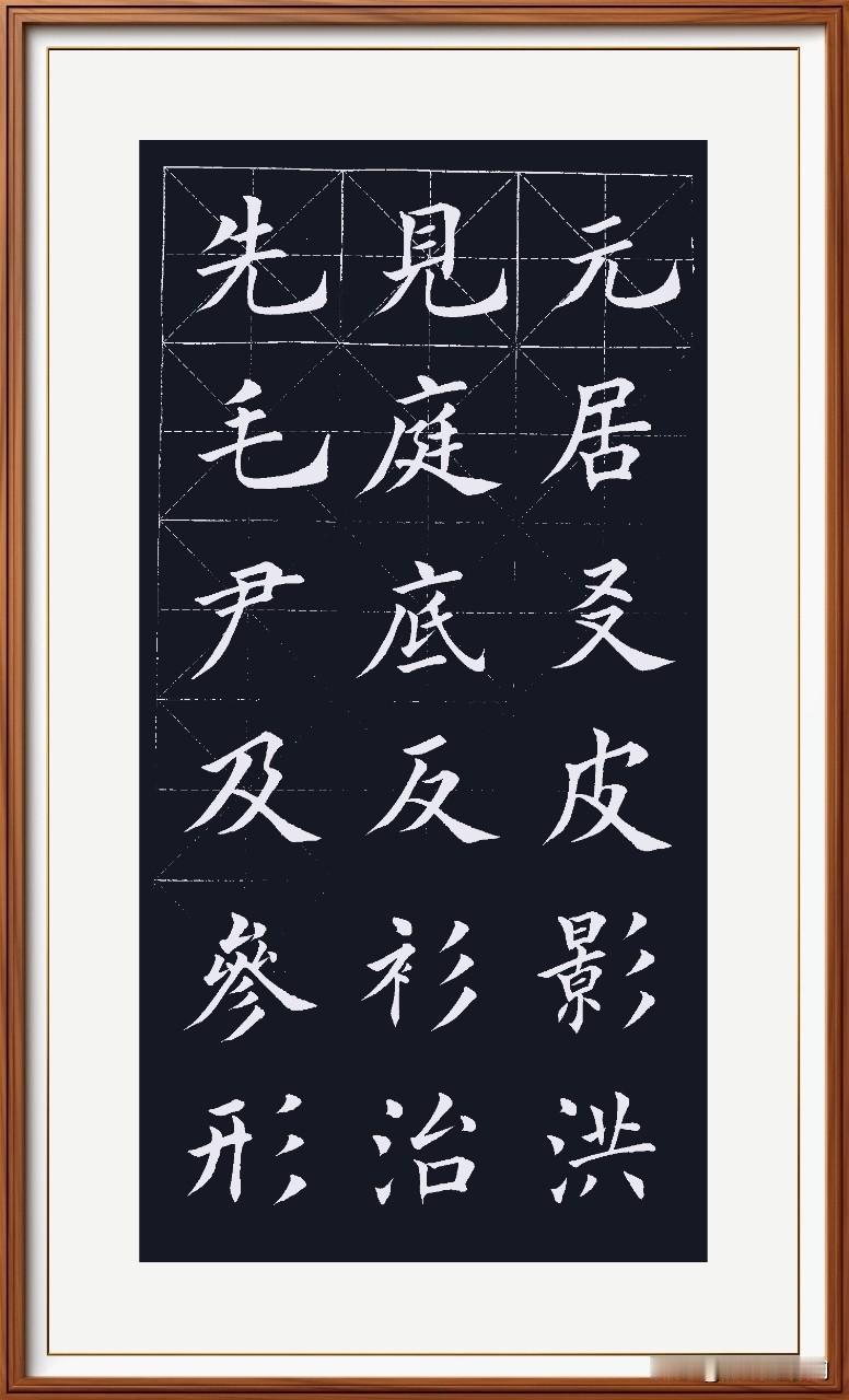小雨淅沥沥狂欢，
室内身舒心难安。
怕水大击穿防线，
影响生活处处难。