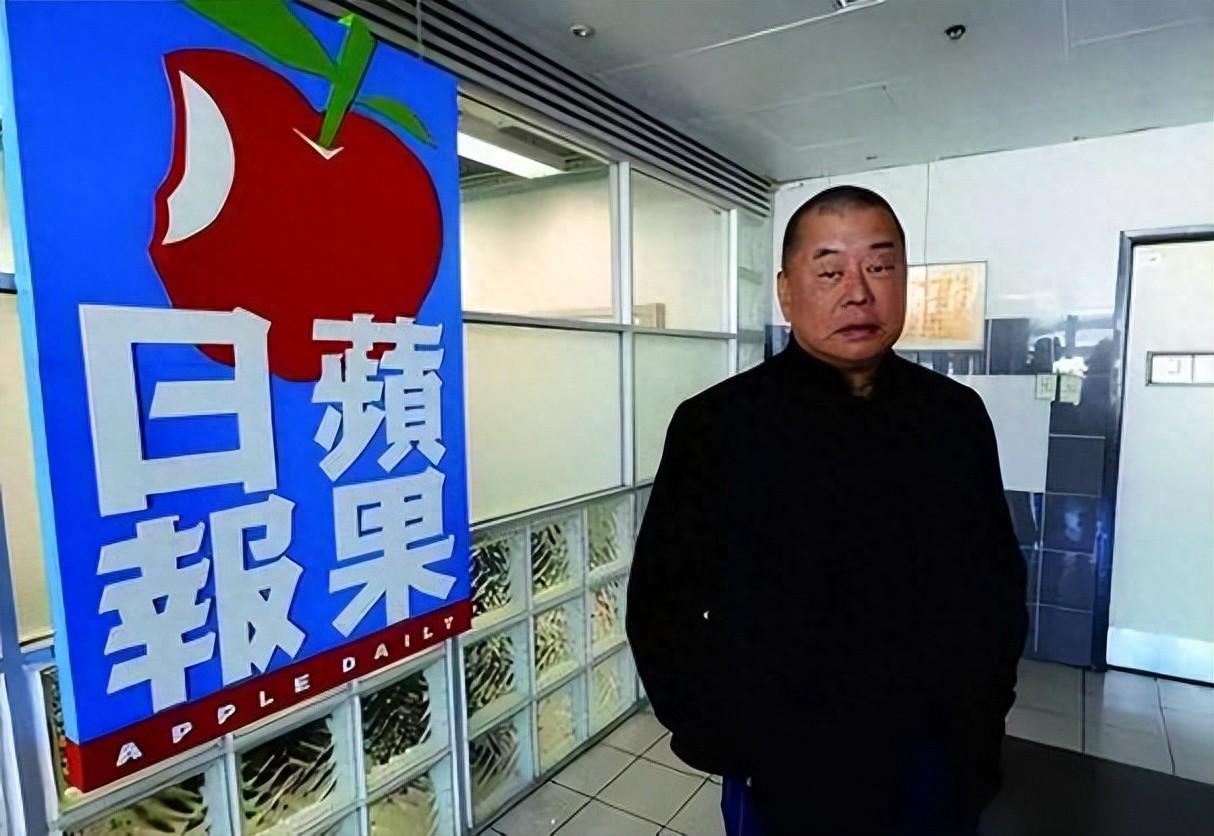 中美连谈两天，磋商在巴黎举行，美国后退一步，求中方释放黎智英





与前几轮