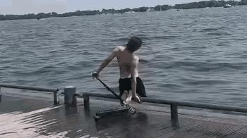 不作不会死，
我是看不懂。