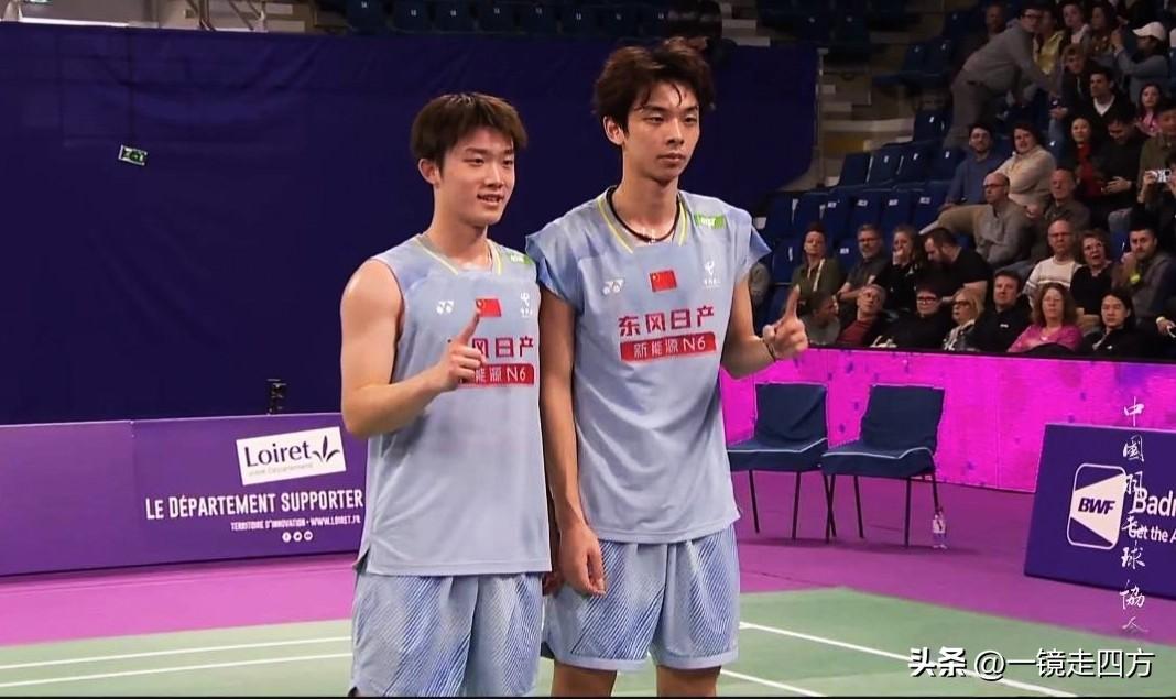 刚刚结束的一场奥尔良羽毛球大师赛男双半决赛，中国队两位刚满20岁的小将胡珂源与林