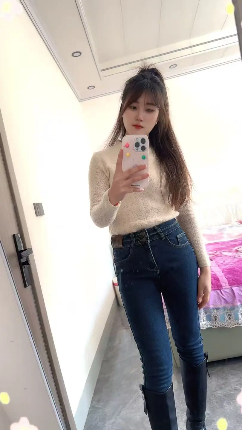 当你明白，钱难挣，情难续，话难辦，心难懂，命难改，人难做的时候，恭喜你...