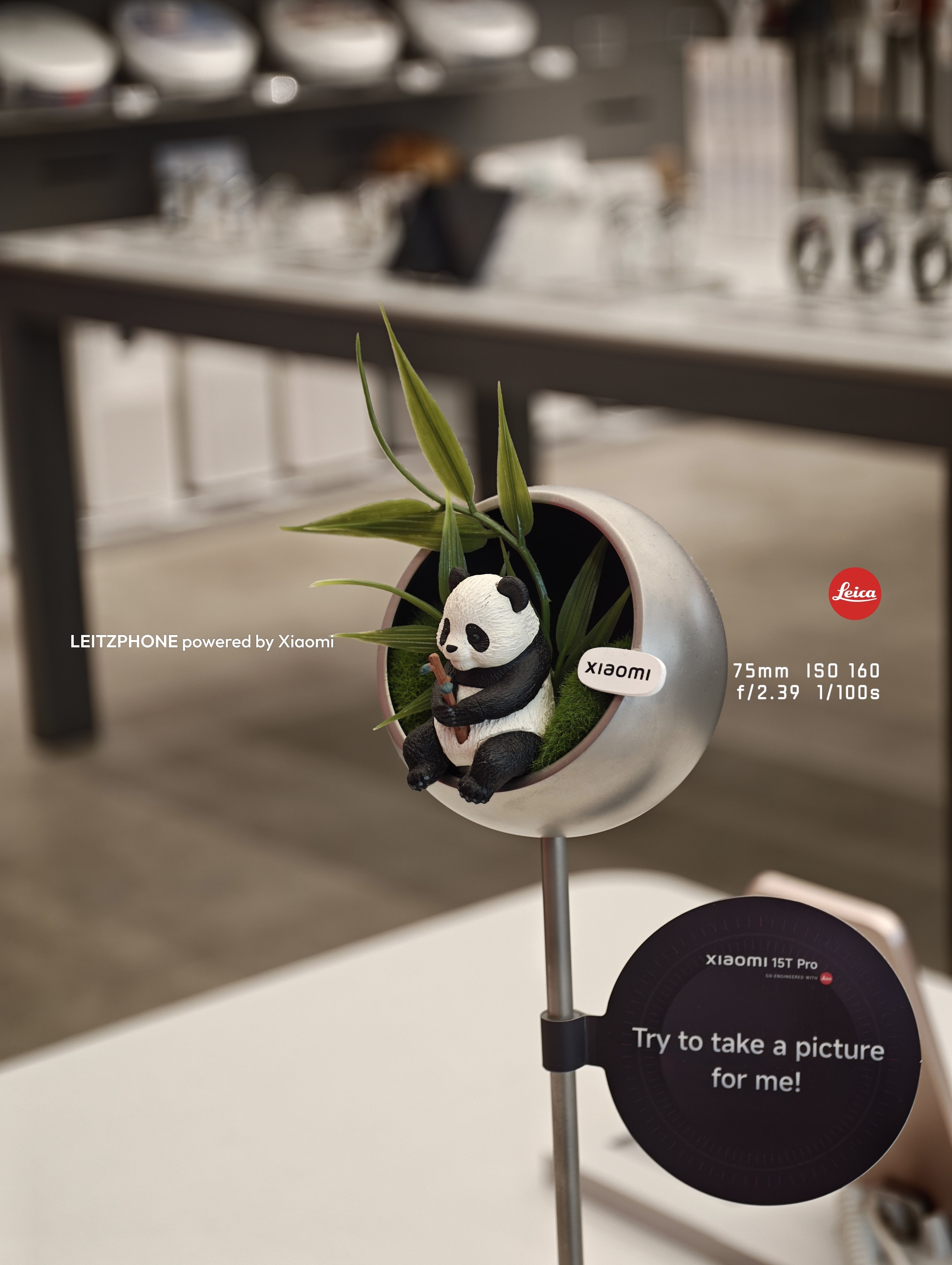 小米17 Ultra徕卡版海外真机虽然海外版就是徕卡手机，小米代工，和国内的小米