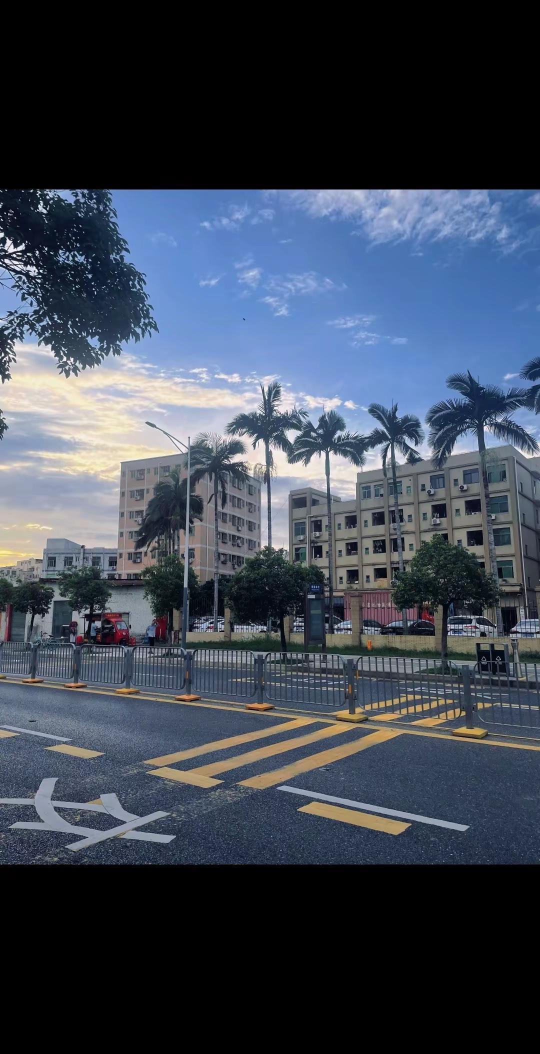 生活给你压力   你就还他奇迹.