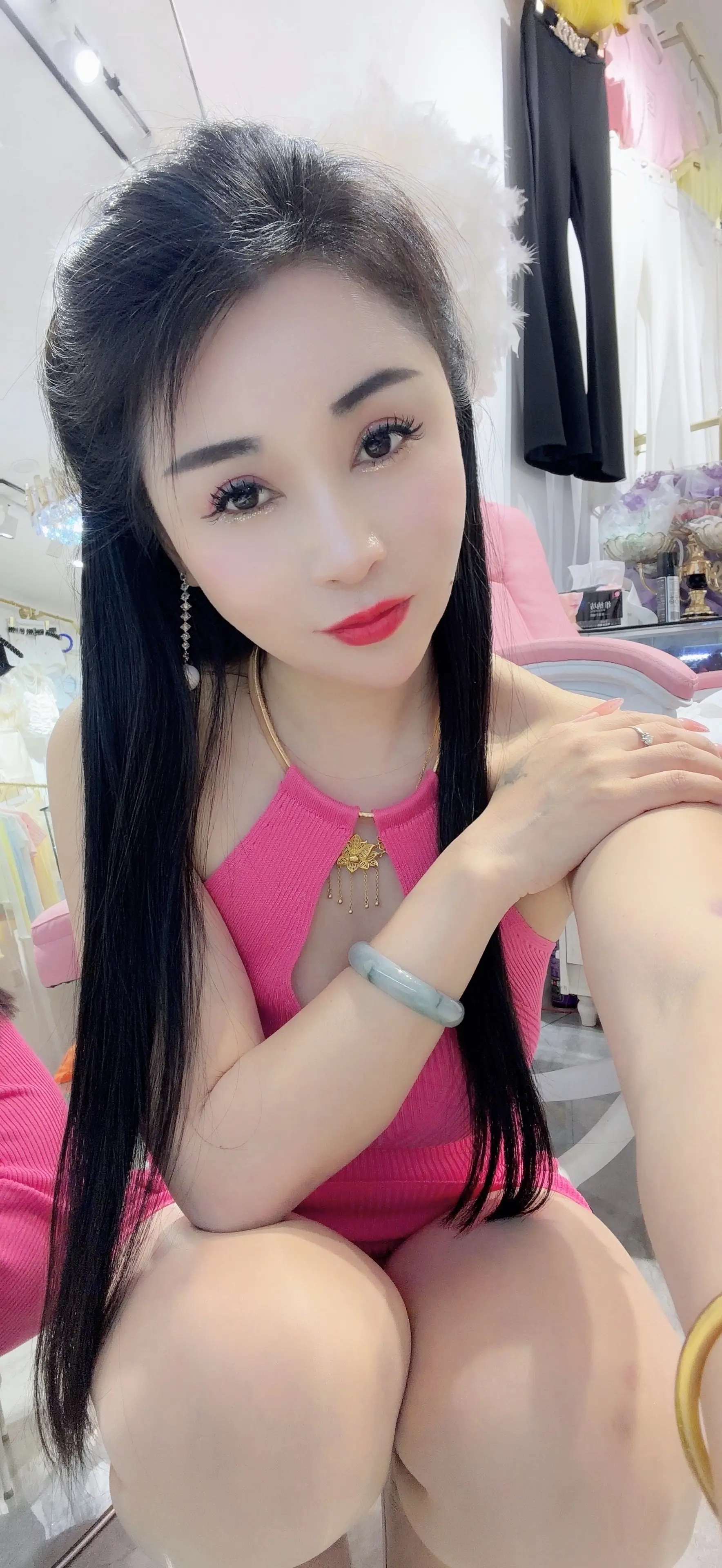 女人一定要清醒，这世界上根本没有一成不变，能持续爱你一辈子的男人，都是...