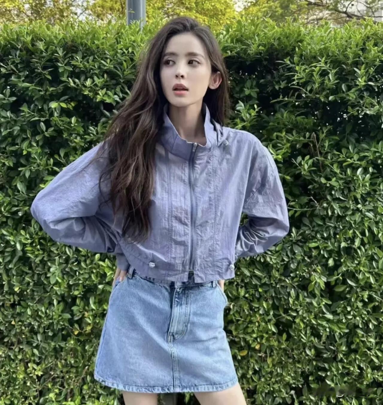 古力娜扎不属于内娱四美之类的女明星，因为几乎不带她玩儿的，每次都是暗搓搓的忽视她