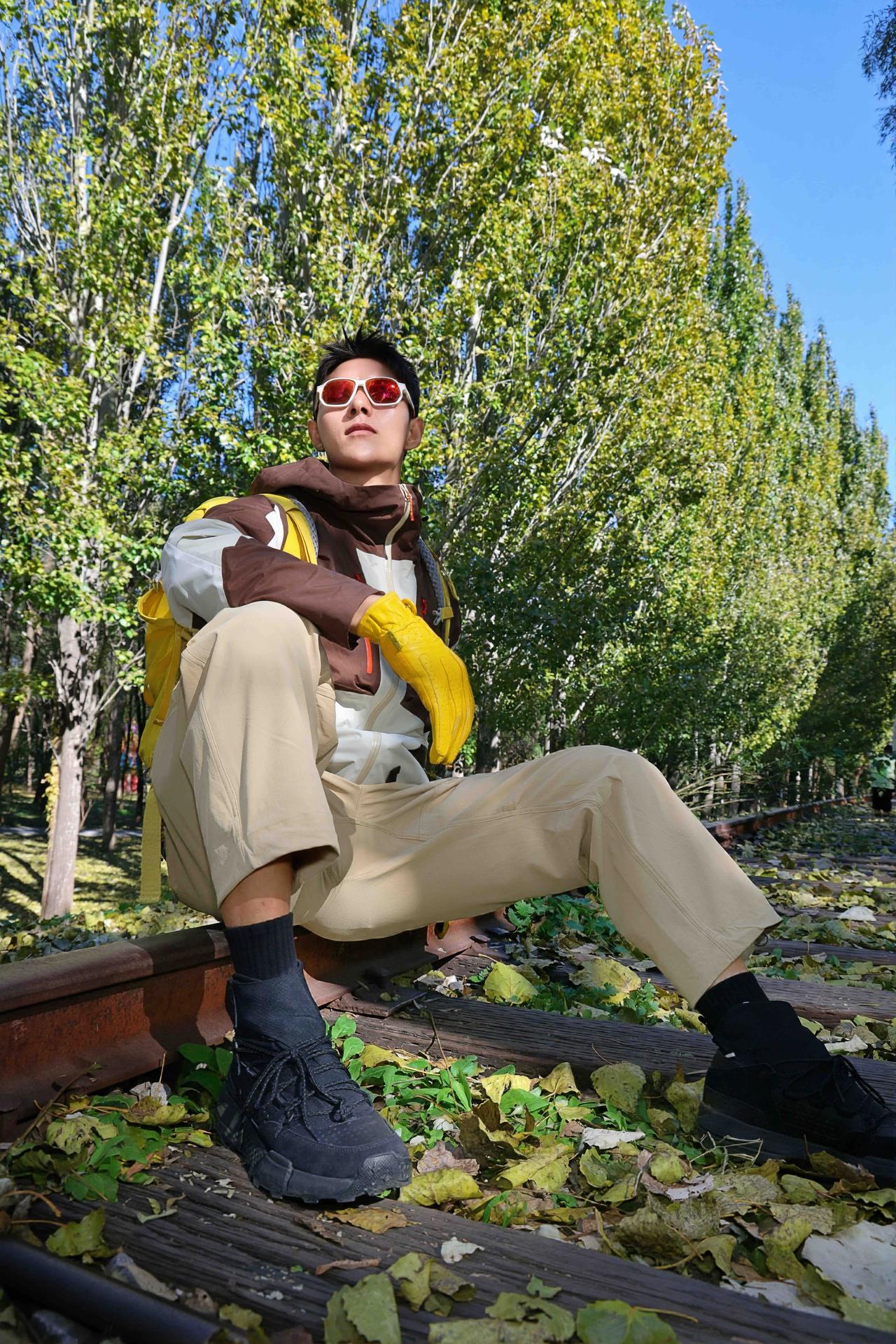 🍂在都市里找野趣～ 🌲
坚持每天运动，你能做到吗 健身一个星期练几次比较好?