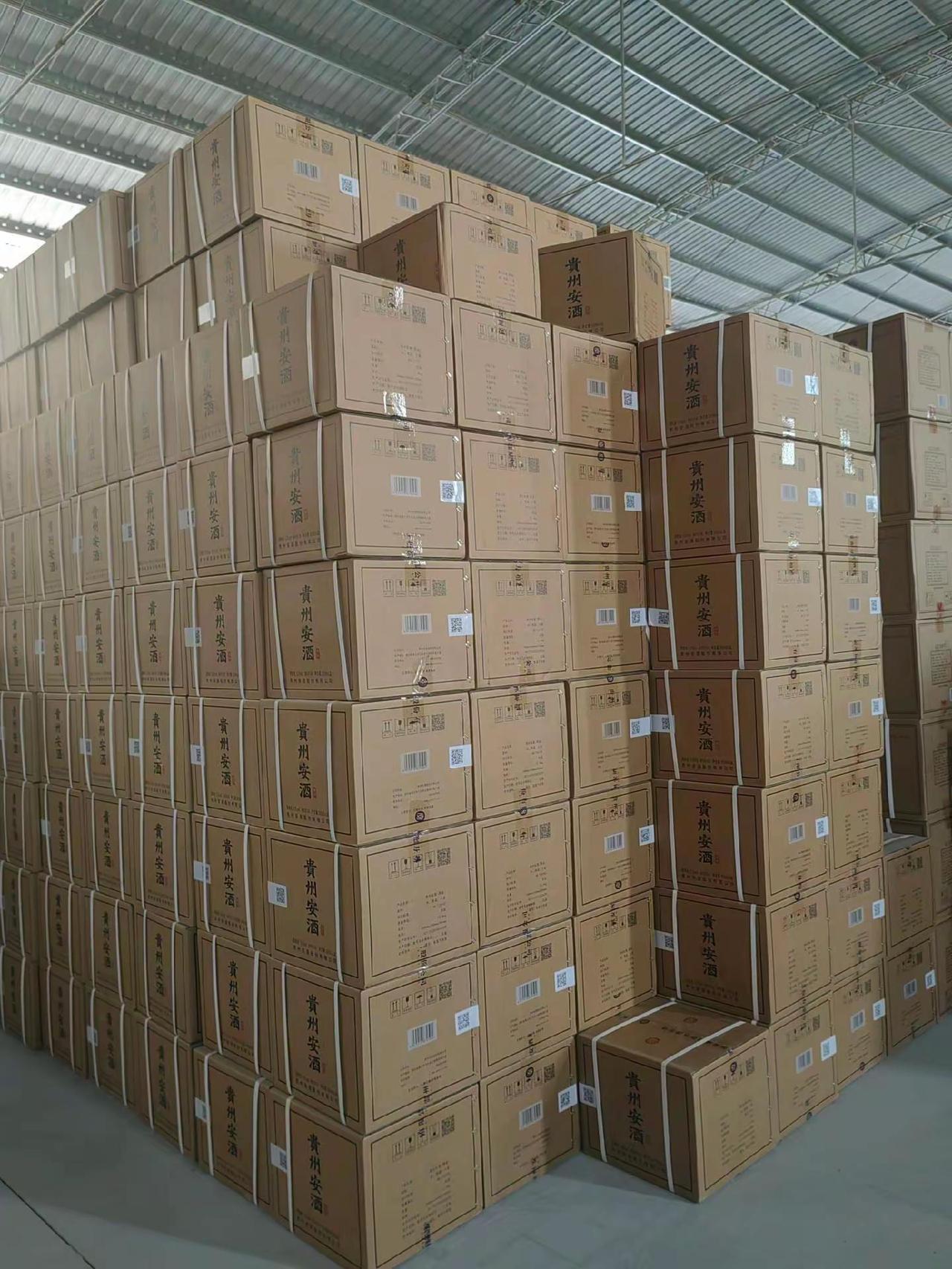习酒黑金，2023年，酒体醇正。绝版！仓储供应 仓库实况 供应商选择不只是看价格