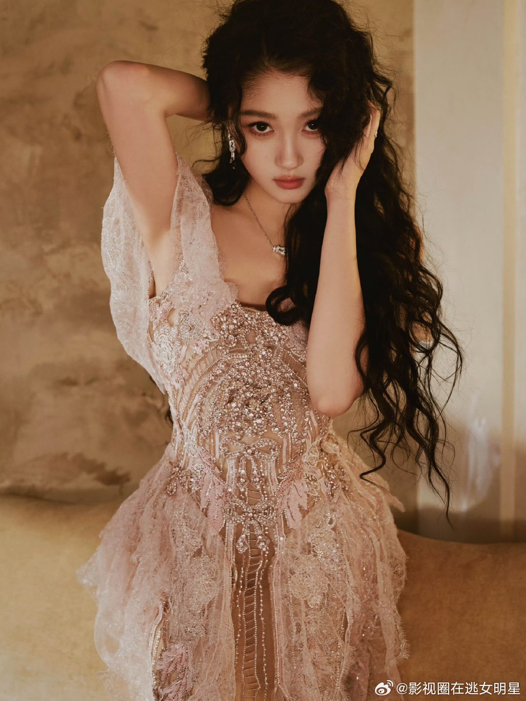 关晓彤钻石纱裙关晓彤钻石纱裙造型 关晓彤钻石纱裙 