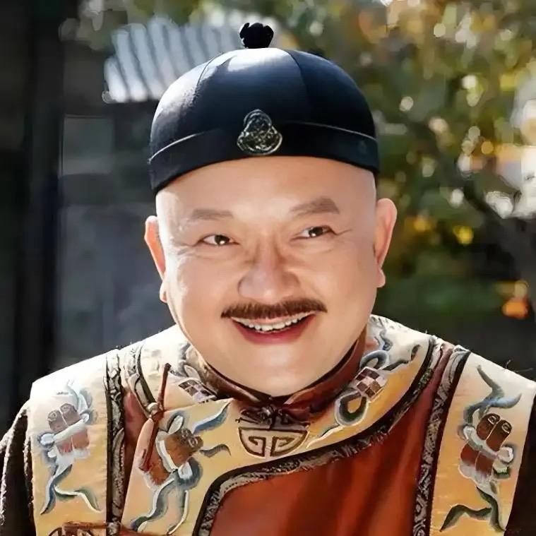 和珅贪了11亿两，相当于清朝15年财政，乾隆为何不杀他

和珅是历史第一贪官，抄