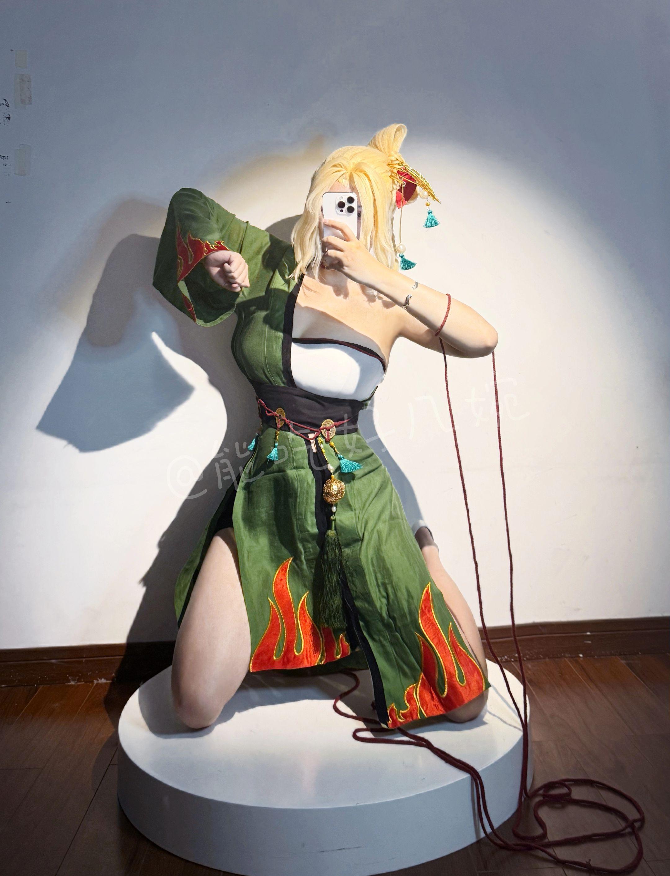 纲手奶…不，纲手姐姐。绳子缠不明白致歉，鞋子不还原致歉